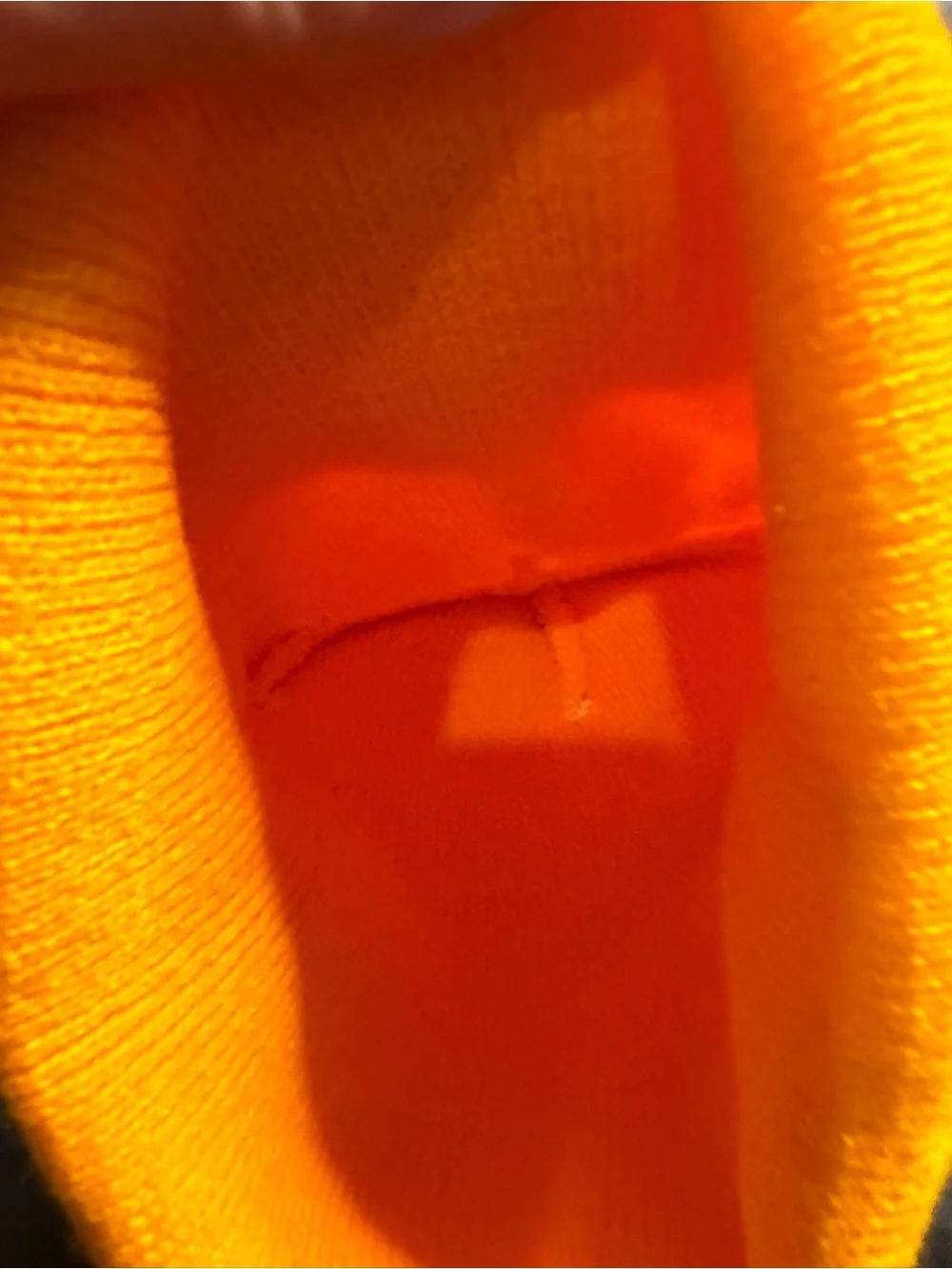 N/A bright yellow